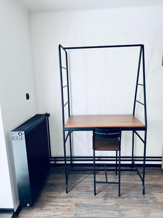 Apartman Opava S Parkovanim Екстериор снимка
